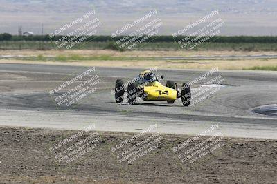 media/Jun-01-2024-CalClub SCCA (Sat) [[0aa0dc4a91]]/Group 4/Race/